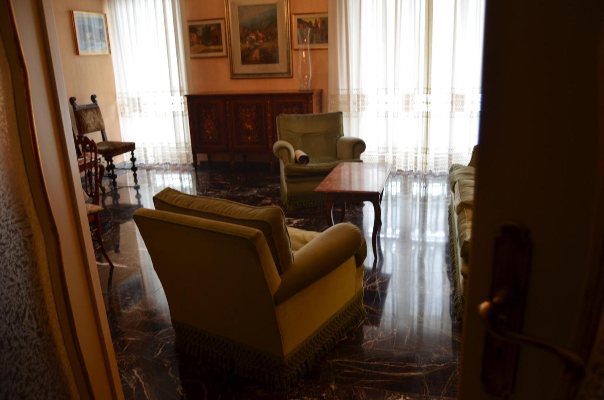 Apartamento Eleganza Vicino Al Centro Di Torino Exterior foto
